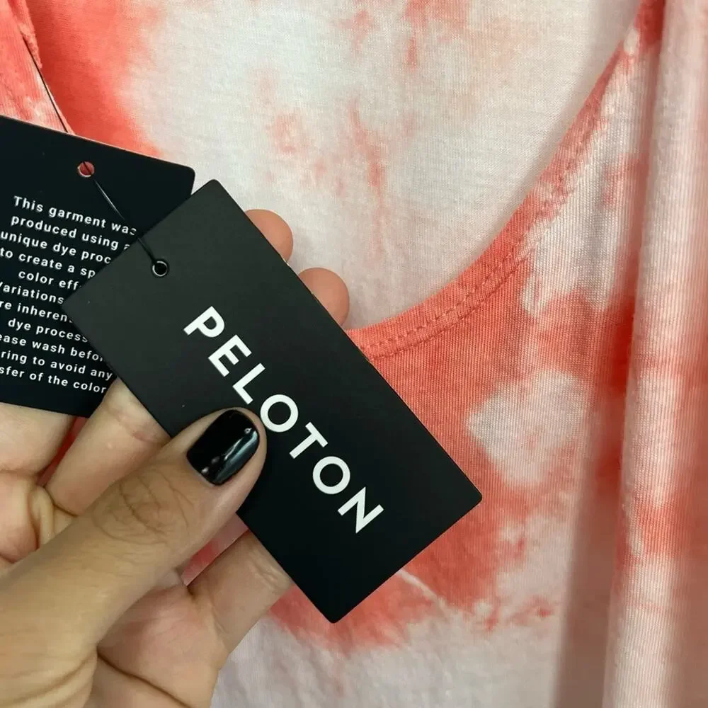 Peloton Flow Double Twist Back Tank Size Medium Brand New Pink Red White New